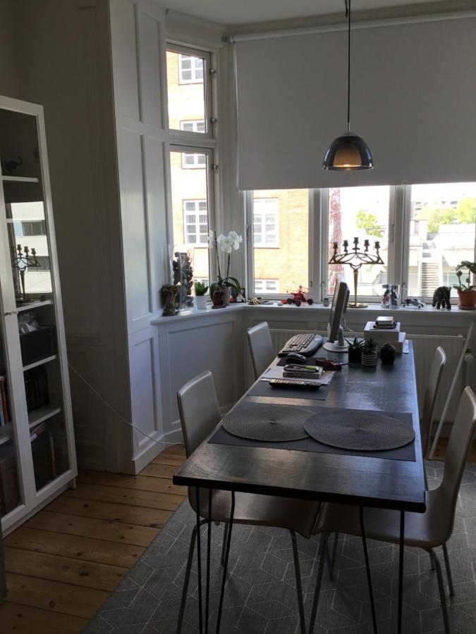 1 Room, In A Privat Apart. * København
